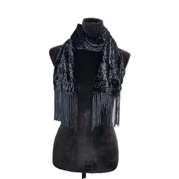 Unbranded Vintage Black Embroidered Velvet Rectangle Scarf w/ Fringe 11x52 in - Picture 2 of 3